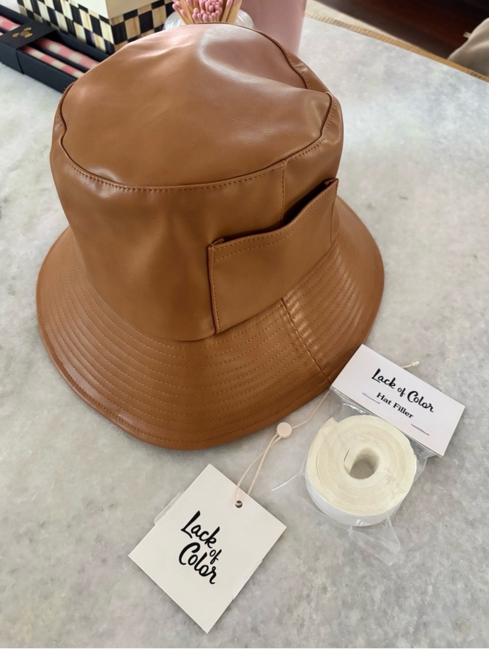 Lack of color bucket hat 
58 medium